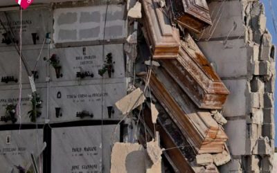 SE DERRUMBA UN CEMENTERIO EN NÁPOLES
